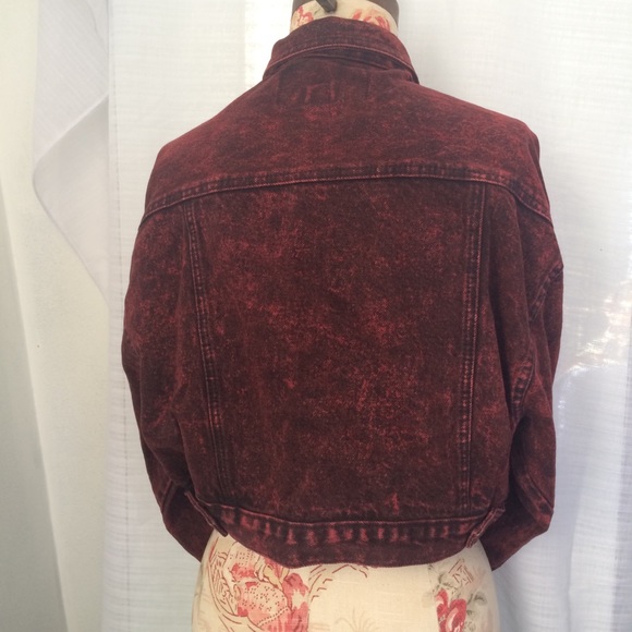 Cropped Jacket - Picture 2 of 4